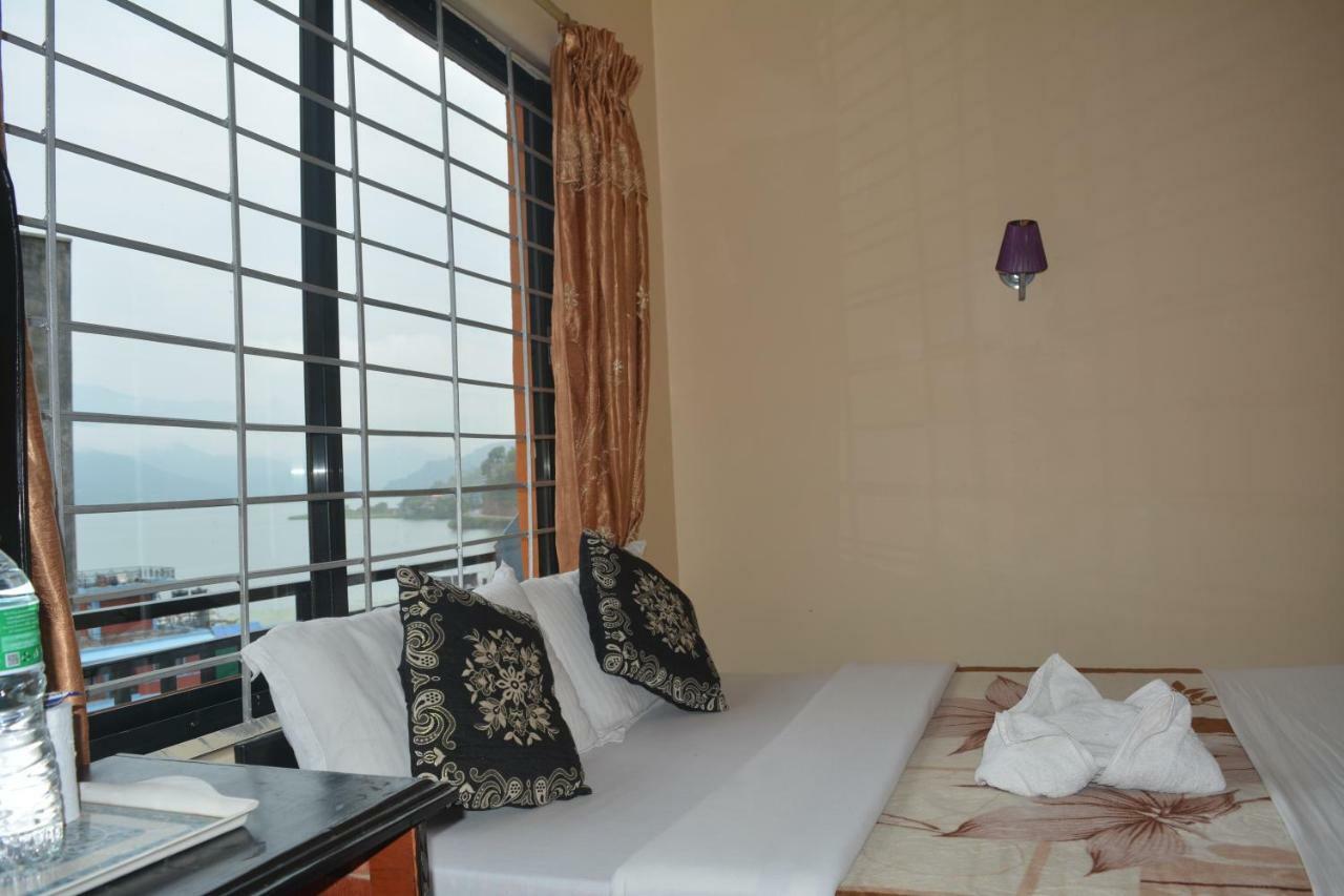 Hotel Direction Pokhara Exterior foto